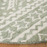 Safavieh Micro-Loop 5'-0" x 5'-0" Rug in Sage / Ivory