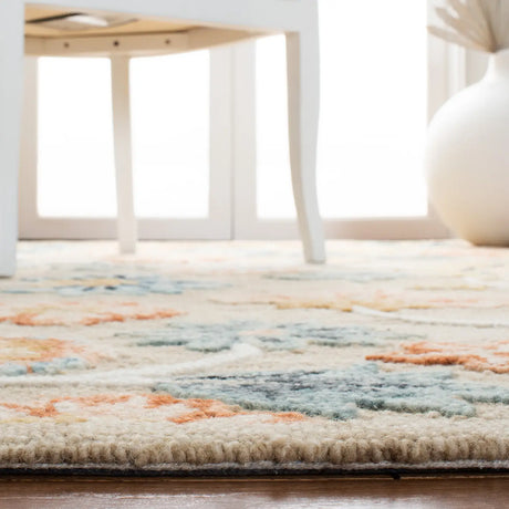 Safavieh Metro 4'-0" x 6'-0" Rug in Beige / Blue