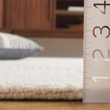 Safavieh Mykonos 4'-0" x 6'-0" Rug in Ivory
