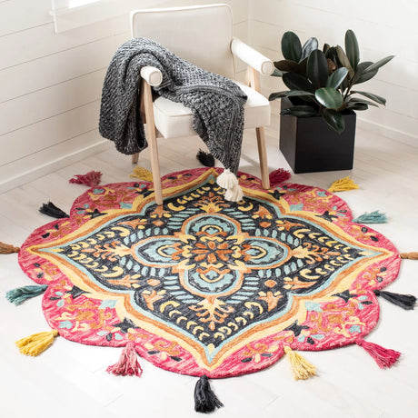 Safavieh Novelty 5'-0" x 5'-0" Rug in Pink / Purple
