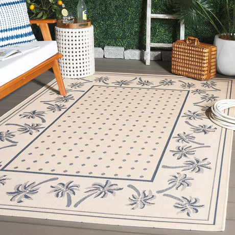 Safavieh Courtyard 4'-0" x 5'-7" Rug in Ivory / Blue