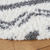 Safavieh Parma Shag 6'-7" x 6'-7" Rug in Ivory / Charcoal