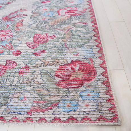 Safavieh Besarabian 4'-0" x 6'-0" Rug in Beige / Sage