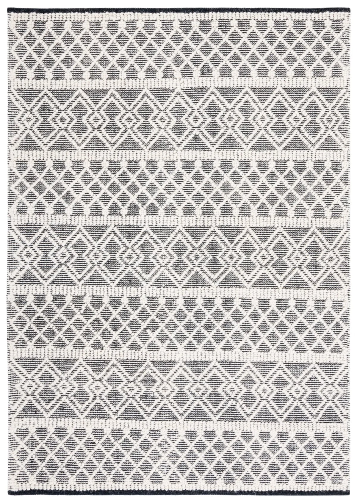 Safavieh Natura 4'-0" x 6'-0" Rug in Ivory / Black