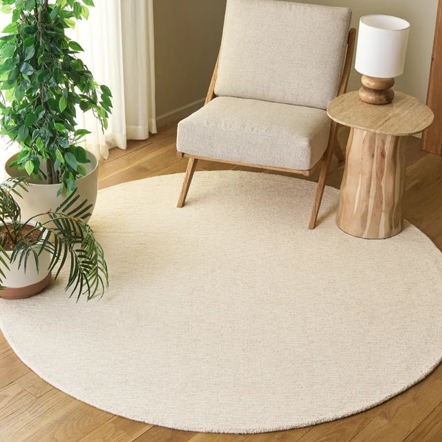 Safavieh Mirage 6'-0" x 6'-0" Rug in Ivory