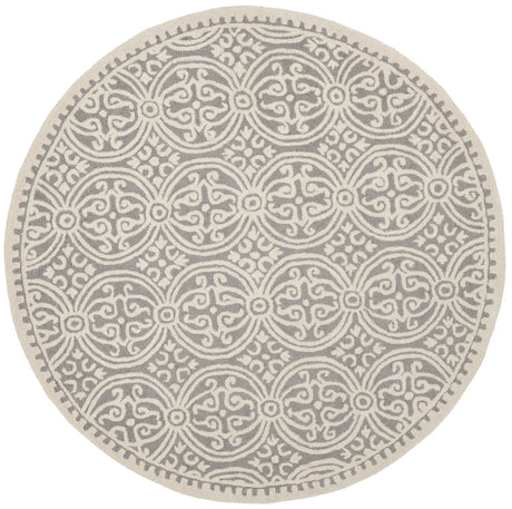 Safavieh Cambridge 6'-0" x 6'-0" Rug in Silver / Ivory