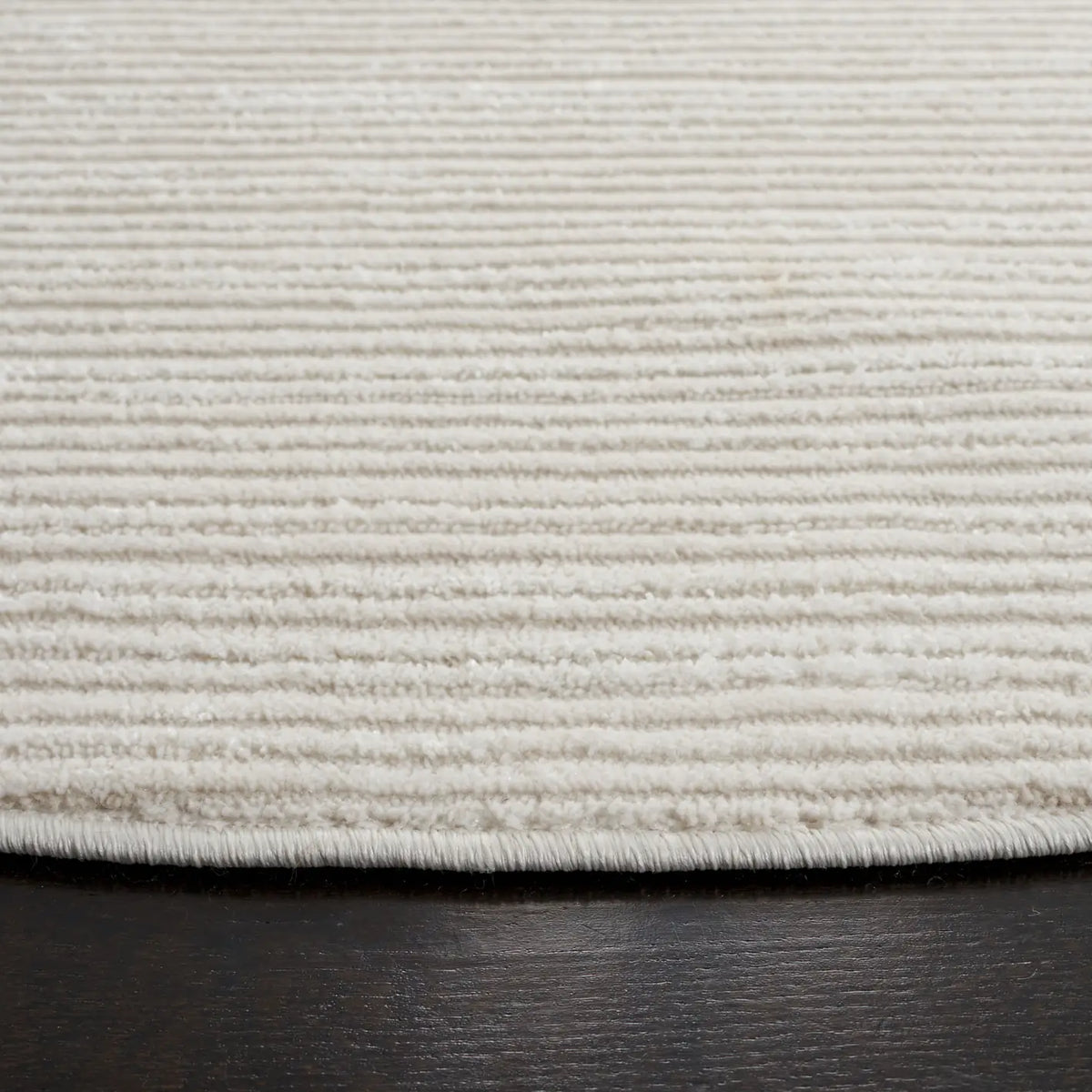 Safavieh Whisper 6'-7" x 6'-7" Rug in Ivory / Ivory