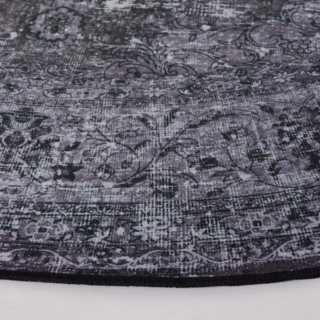 Safavieh Tucson 6'-0" x 6'-0" Rug in Black / Grey