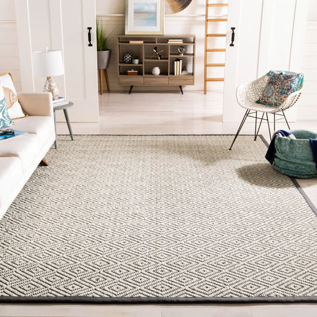 Safavieh Palm Beach 8'-0" x 10'-0" Rug in Grey / Dark Grey