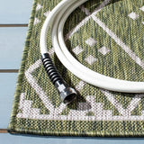 Safavieh Courtyard 4'-0" x 5'-7" Rug in Green / Grey