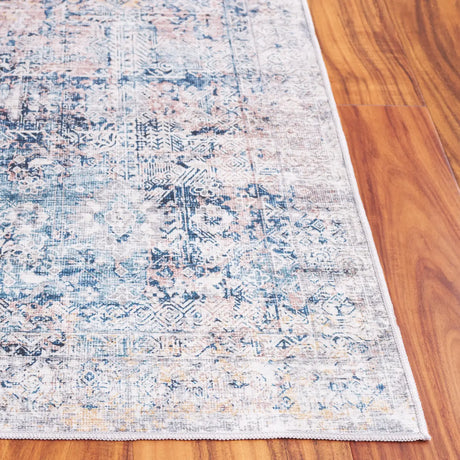 Safavieh Arizona 4'-0" x 6'-0" Rug in Navy / Beige
