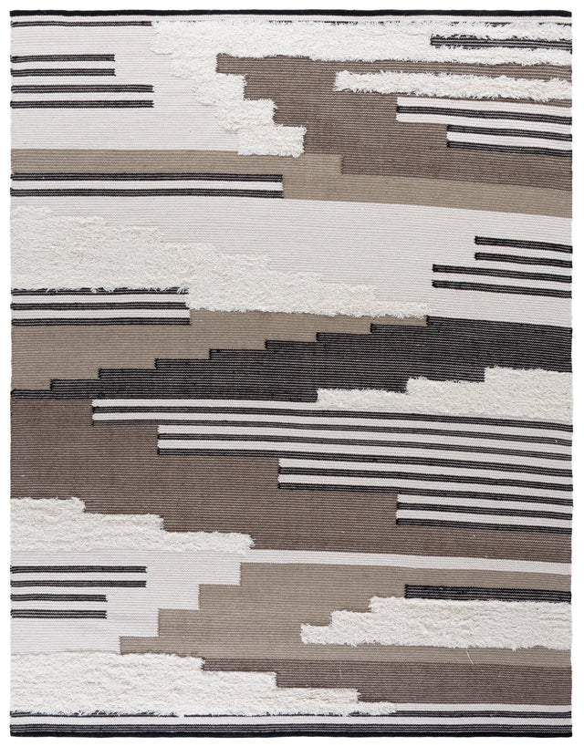Safavieh Kenya 6'-0" x 9'-0" Rug in Black / Ivory