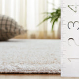 Safavieh Easy Care 4'-0" x 6'-0" Rug in Ivory