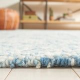 Safavieh Abstract 4'-0" x 6'-0" Rug in Blue / Ivory