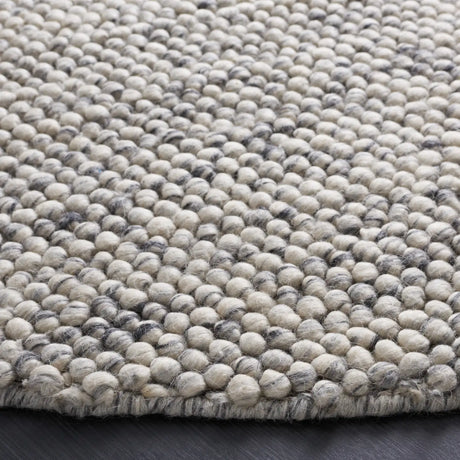 Safavieh Natura 6'-0" x 6'-0" Rug in Light Grey / Ivory