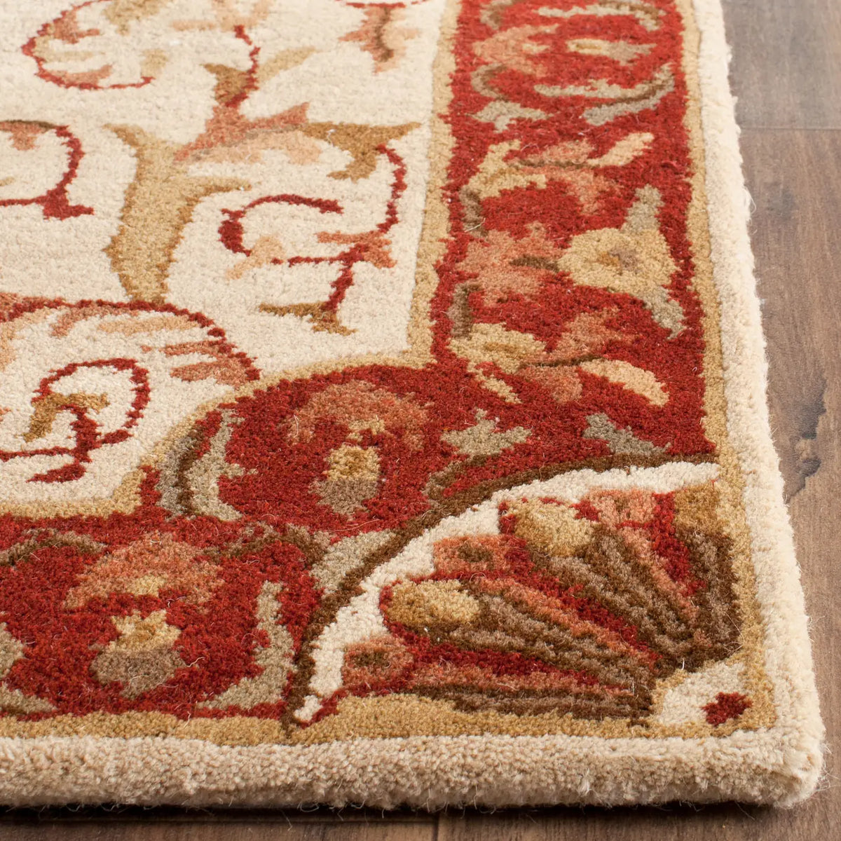 Safavieh Empire 2'-6" x 10'-0" Rug in Ivory / Red