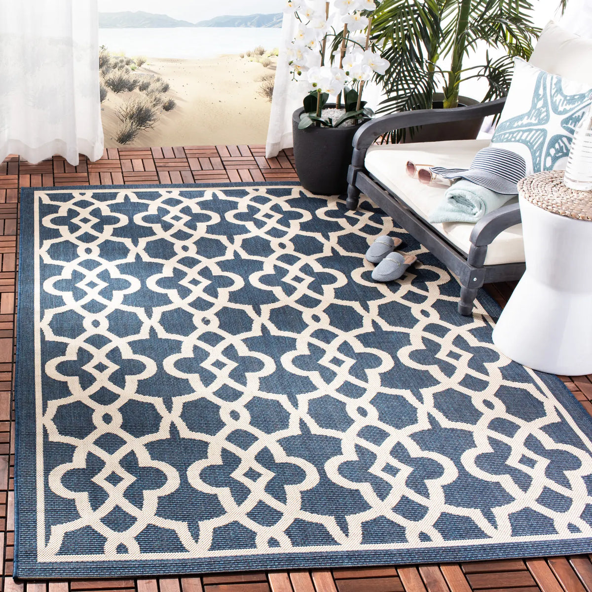 Safavieh Courtyard 4'-0" x 5'-7" Rug in Navy / Beige