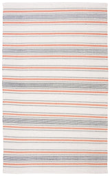 Safavieh Montauk 4'-0" x 6'-0" Rug in Red / Beige