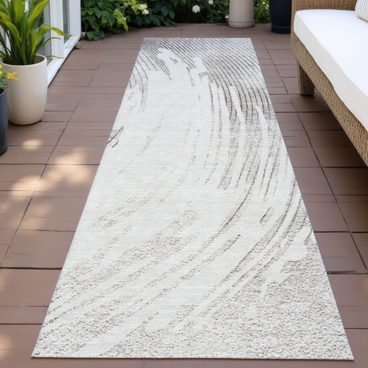 Addison Chantille ACN2133 Swirls Machine Made Transitional Ivory Rug