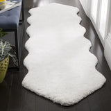 Safavieh Sheep Shag 2'-3" x 6'-0" Rug in Ivory