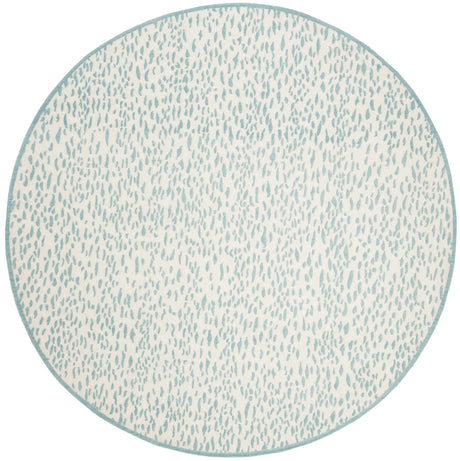 Safavieh Marbella 6'-0" x 6'-0" Rug in Ivory / Turquoise