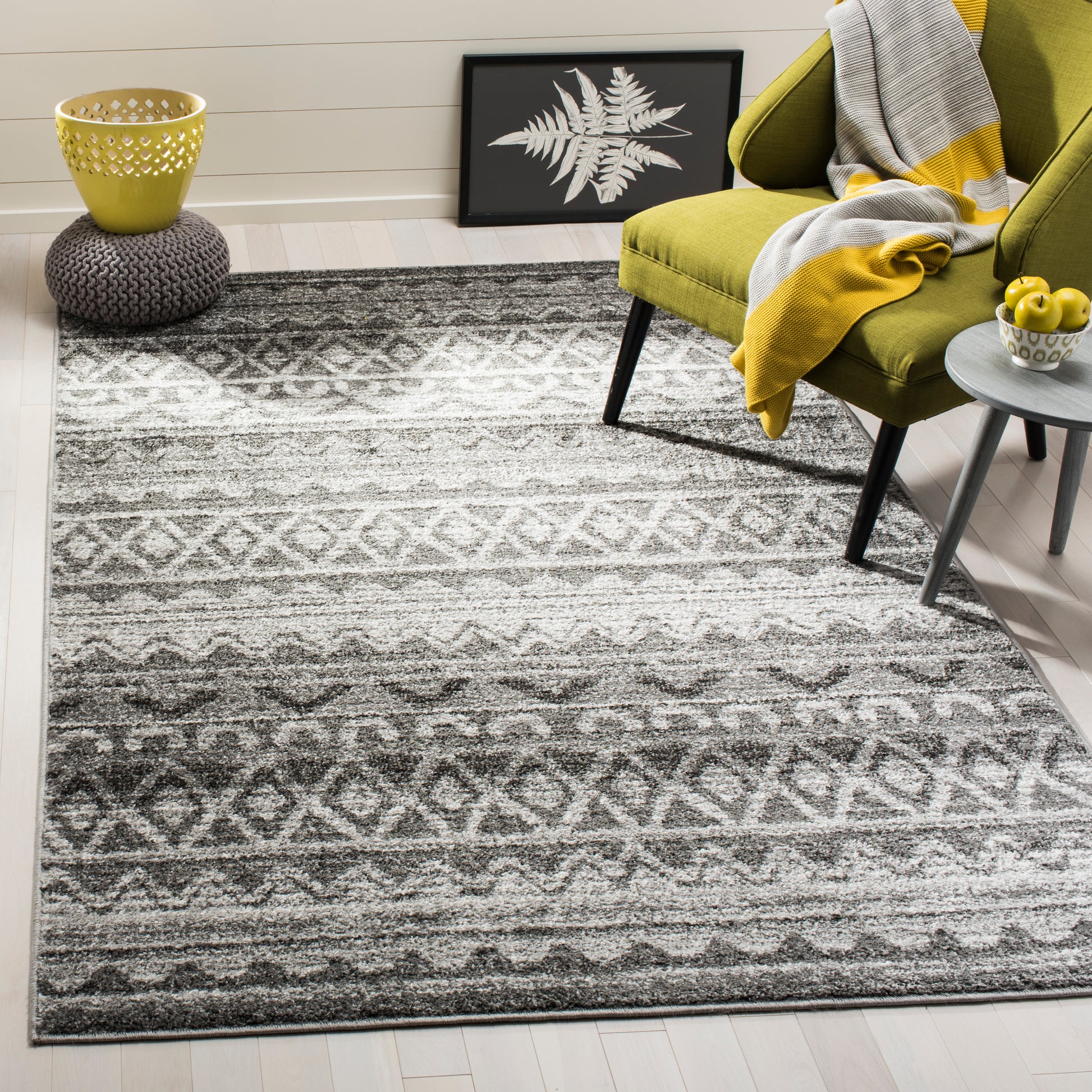 Safavieh Adirondack Adrl119N Ivory/Charcoal Area Rug