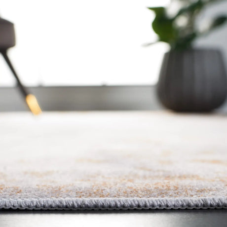 Safavieh Tacoma 4'-0" x 6'-0" Rug in Grey / Rust