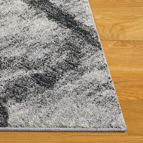 Safavieh Retro 4'-0" x 6'-0" Rug in Light Grey / Black