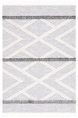 Safavieh Marrakesh 4'-0" x 6'-0" Rug in Grey / Ivory
