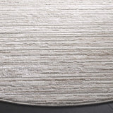 Safavieh Hanna 6'-7" x 6'-7" Rug in Ivory / Beige
