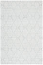 Safavieh Marbella 4'-0" x 6'-0" Rug in Ivory