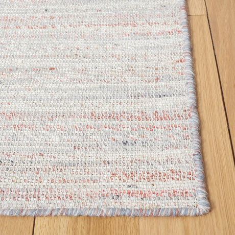 Safavieh Natural Fiber 4'-0" x 6'-0" Rug in Grey / Red