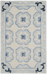 Safavieh Bella 2'-6" x 4'-0" Rug in Ivory / Blue
