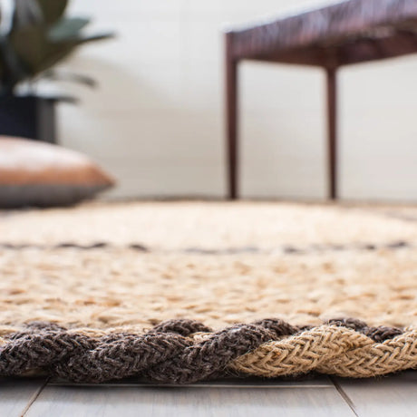 Safavieh Natural Fiber 3'-0" x 5'-0" Rug in Natural / Brown