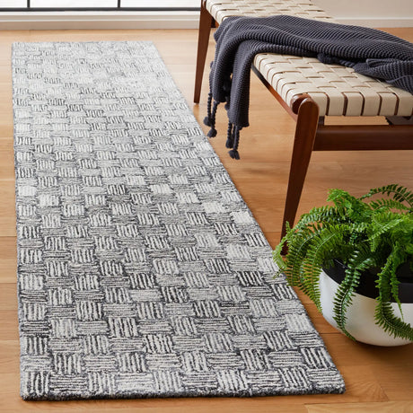 Safavieh Micro-Loop 2'-3" x 9'-0" Rug in Dark Grey / Ivory