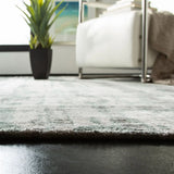 Safavieh Mirage 6'-0" x 9'-0" Rug in Silver / Grey