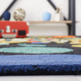 Safavieh Soho 3'-6" x 5'-6" Rug in Black / Multi