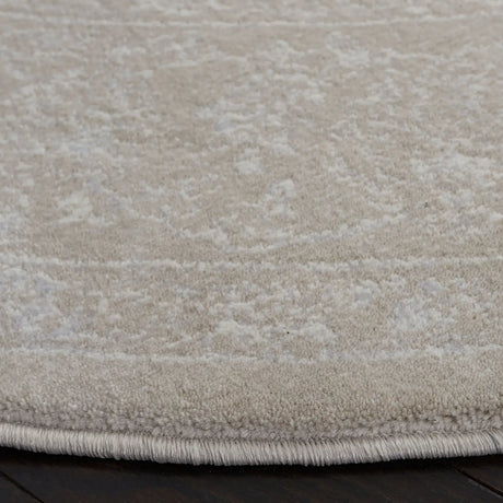 Safavieh Carnegie 6'-7" x 6'-7" Rug in Light Beige / Cream