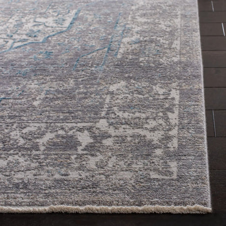 Safavieh Dream 4'-0" x 6'-0" Rug in Grey / Blue