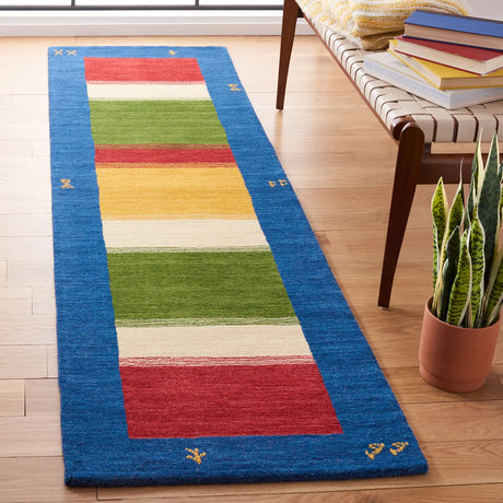 Safavieh Himalaya 2'-3" x 8'-0" Rug in Blue