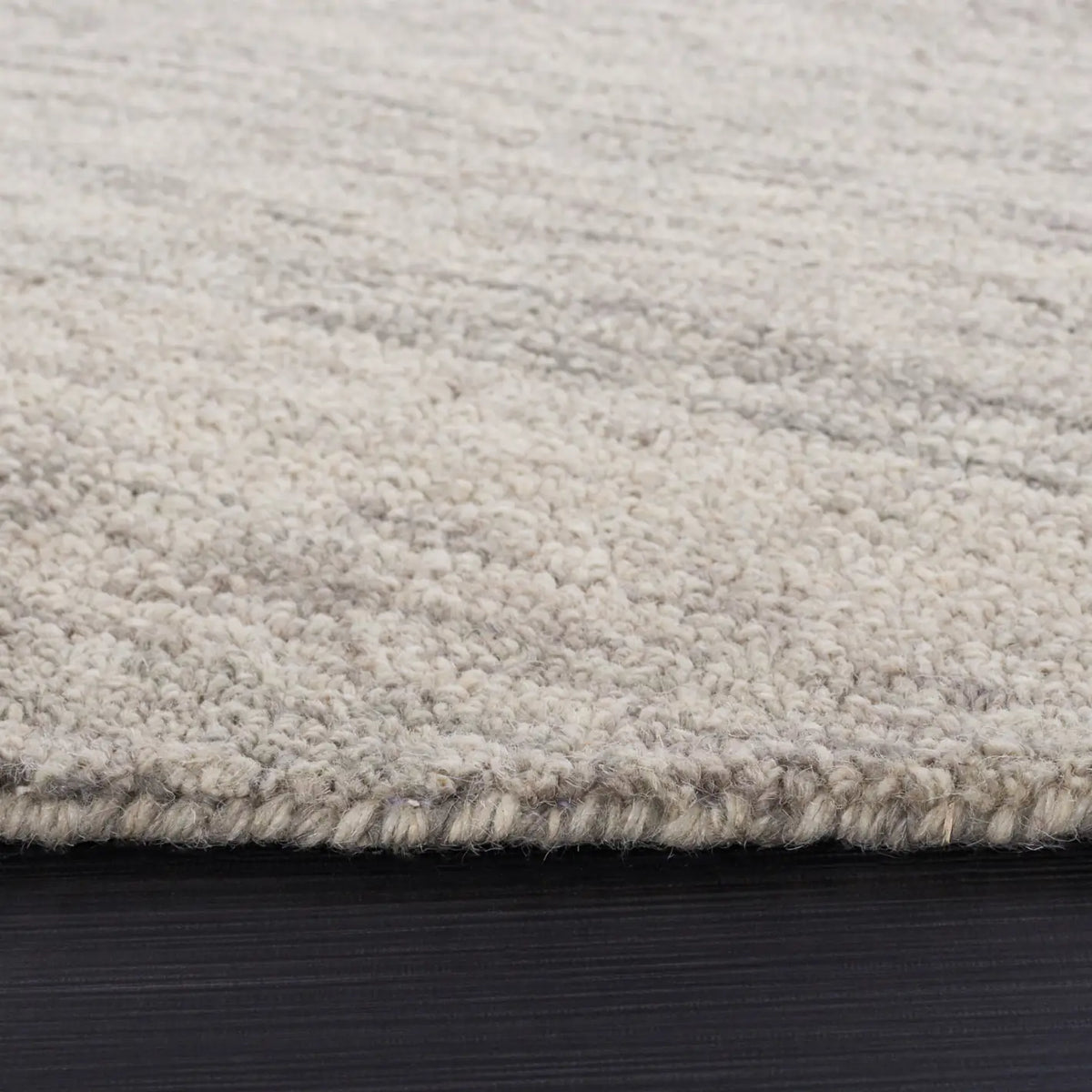 Safavieh Metro 6'-0" x 6'-0" Rug in Sage / Ivory