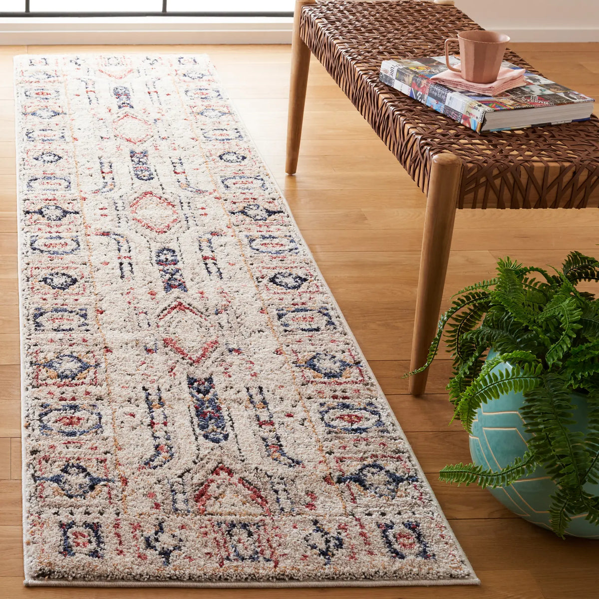 Safavieh Luna 2'-2" x 9'-0" Rug in Beige / Blue Rust
