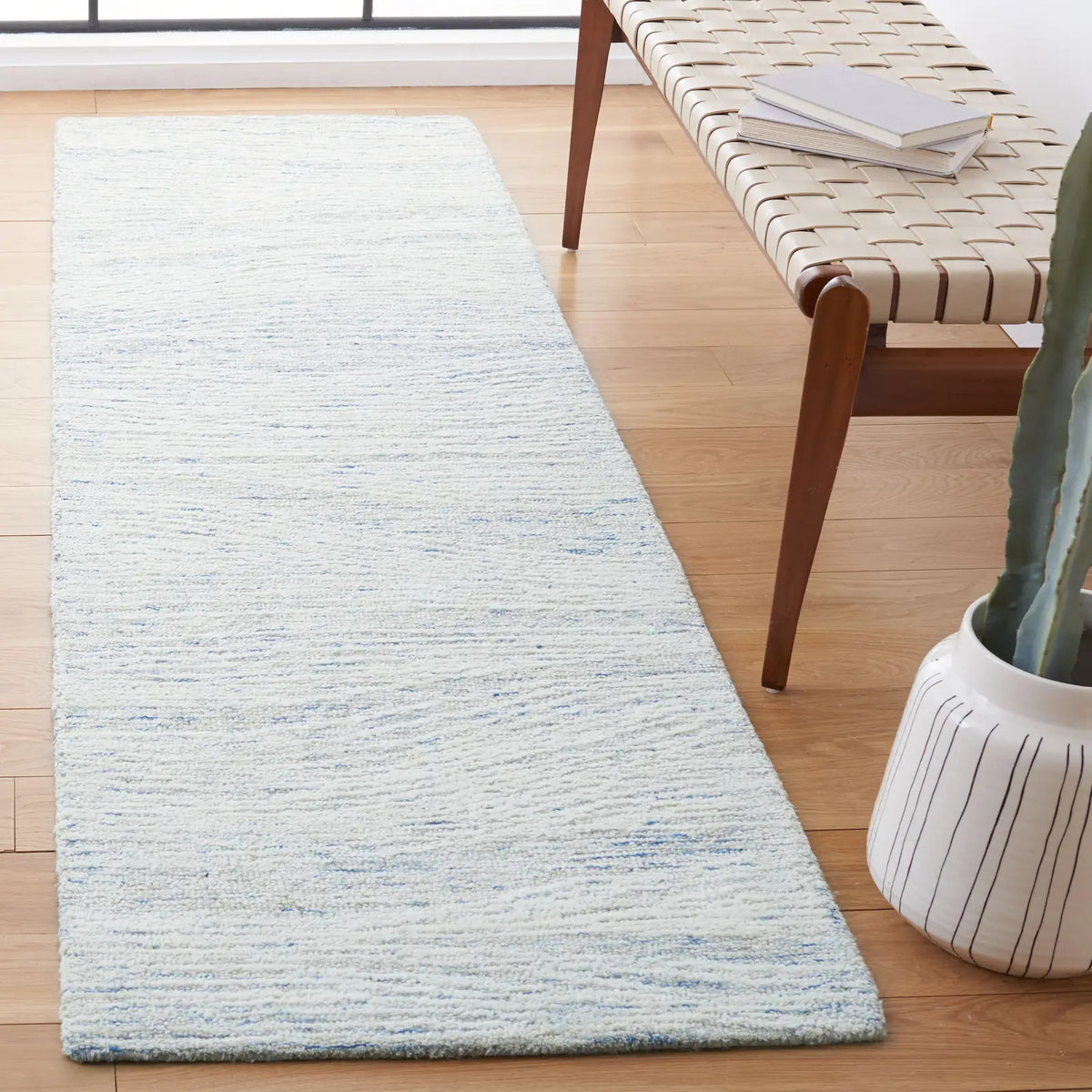 Safavieh Metro 2'-3" x 10'-0" Rug in Light Blue / Ivory