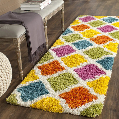 Safavieh Sgk-Shag Kids 2'-3" x 7'-0" Rug in Ivory / Multi