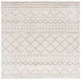 Safavieh Arizona Shag 6'-7" x 6'-7" Rug in Ivory / Beige