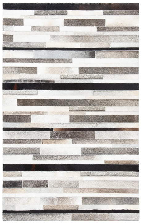 Safavieh Studio Leather 3'-0" x 5'-0" Rug in Ivory / Black