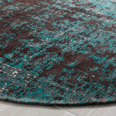 Safavieh Classic Vintage 6'-0" x 6'-0" Rug in Teal / Brown