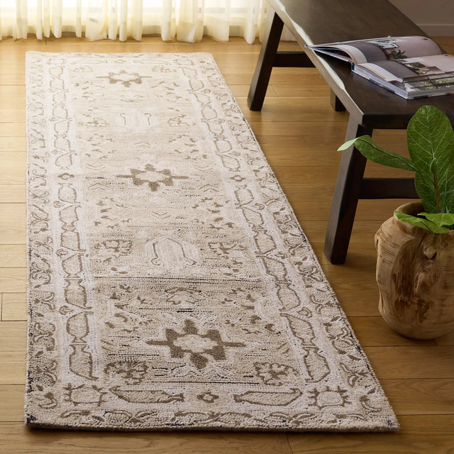 Safavieh Kenya 2'-3" x 8'-0" Rug in Beige / Ivory