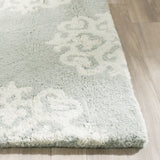 Safavieh Soho 2'-0" x 3'-0" Rug in Grey / Ivory