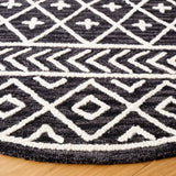 Safavieh Metro 6'-0" x 6'-0" Rug in Black / Ivory